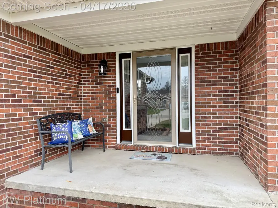 4837 Camelot Drive, Kimball, MI 48074 - #2