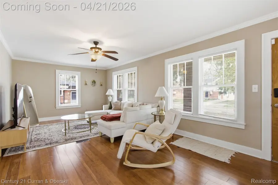 2517 Maplewood Avenue, Royal Oak, MI 48073 - #3