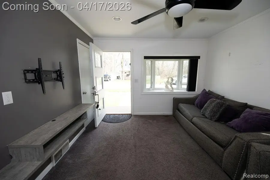 15389 Fenton, Redford, MI 48239 - #3