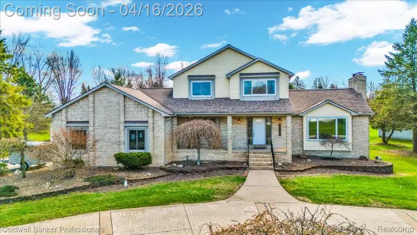 74800 Judges Court, Bruce, MI 48065