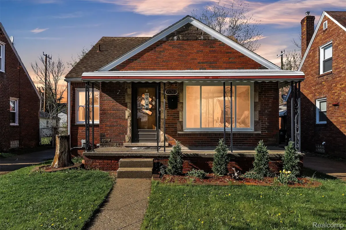 15361 Sprenger Avenue, Eastpointe, MI 48021 - #1