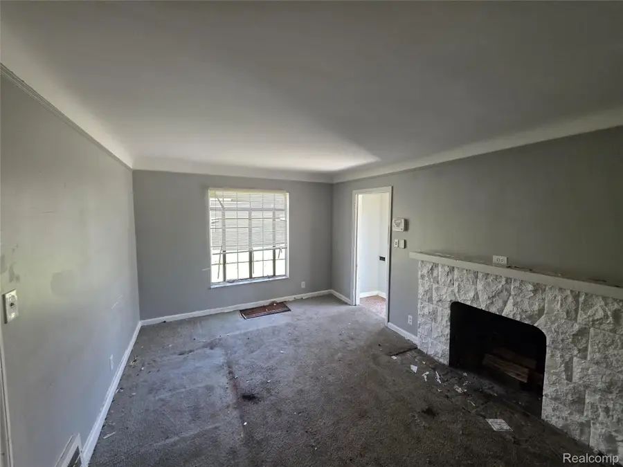 9103 Manor Street, Detroit, MI 48204 - #2