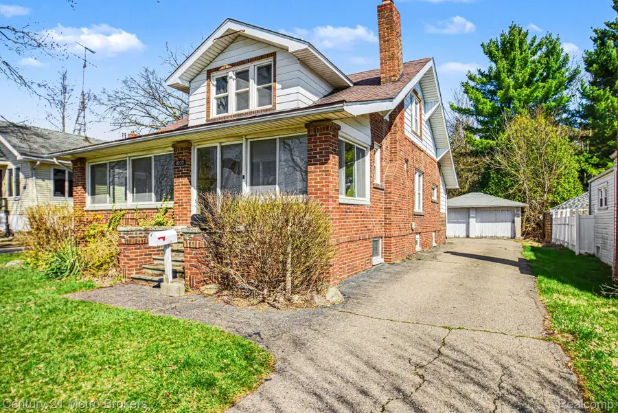 1800 W Genesee Street, Lapeer, MI 48446 - #3