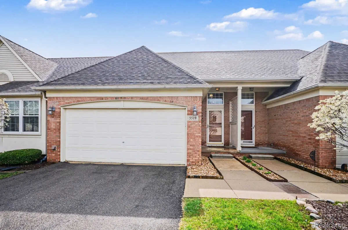 5519 Elmhurst Drive, Trenton, MI 48183 - #1