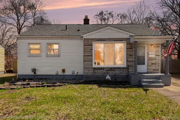 23070 Rosewood Street, OakPark, MI 48237