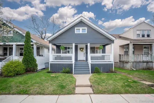 326 E Cambourne Street, Ferndale, MI 48220