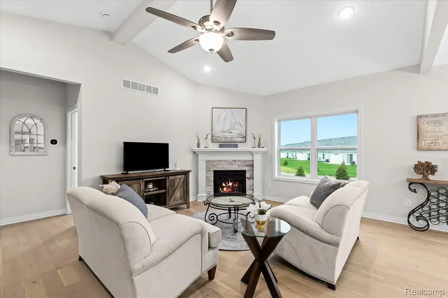 362 Jubilee Drive, Northfield, MI 48189 - #3