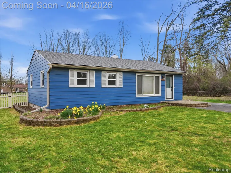 15380 Maxwell Avenue, Plymouth, MI 48170 - #2