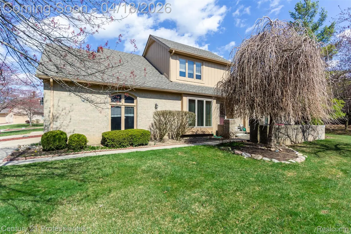1256 Autumn Drive, Troy, MI 48098 - #1