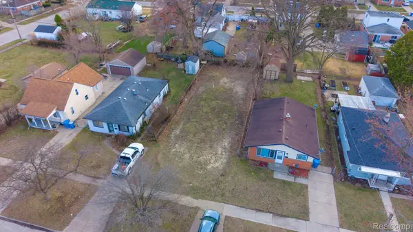25659 Annapolis Street, DearbornHeights, MI 48125