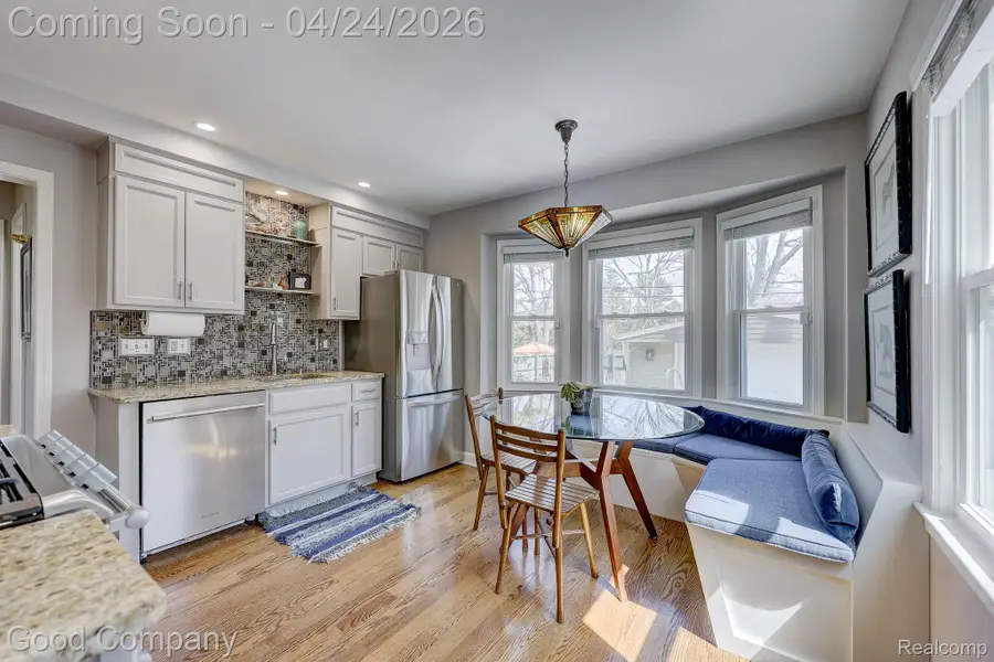 734 Pinecrest Drive, Ferndale, MI 48220 - #2