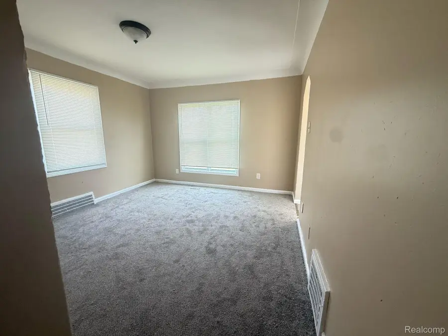 8909 Penrod Street, Detroit, MI 48228 - #2