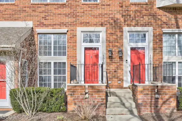 1512 Maryland Club Drive, RoyalOak, MI 48067