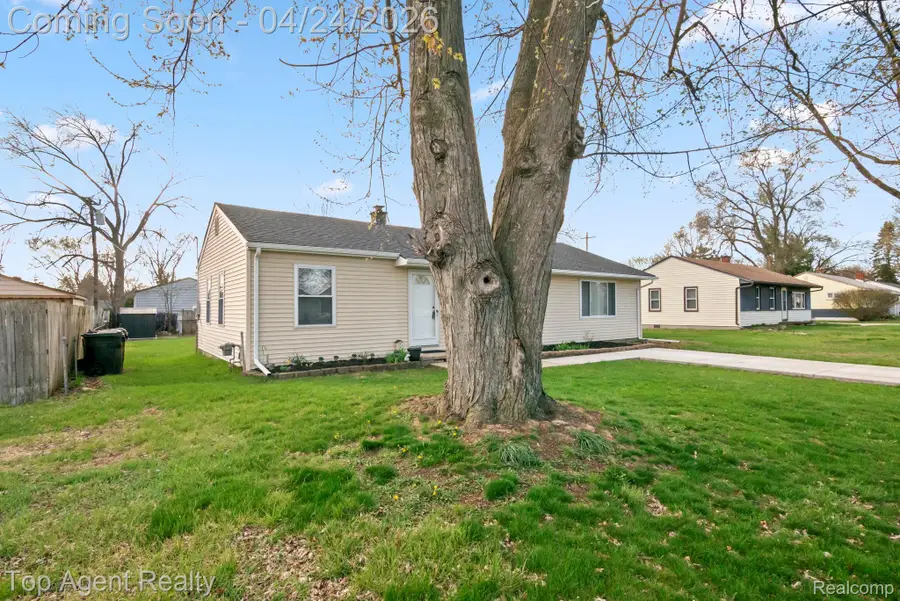 46059 Huling Street, Shelby, MI 48317 - #3