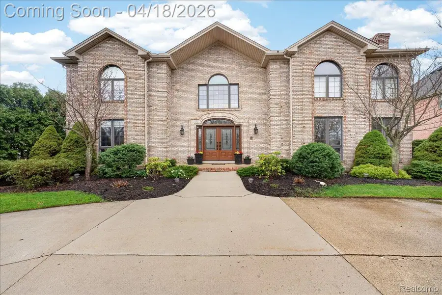 8657 Marquette Drive, Grosse Ile, MI 48138 - #3