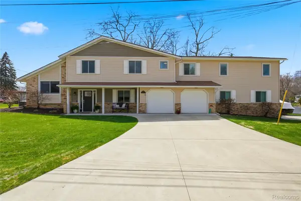 3389 Shawnee Lane, Waterford, MI 48329