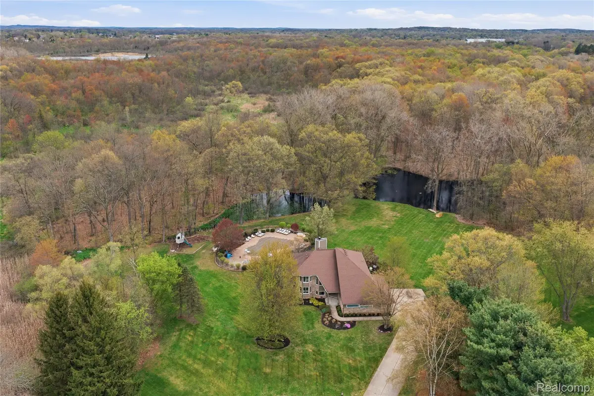 7527 Koby Court, White Lake, MI 48383 - #1
