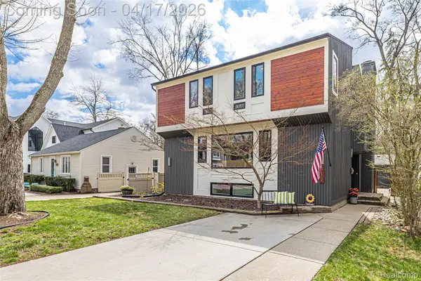 312 Terry Avenue, Rochester, MI 48307