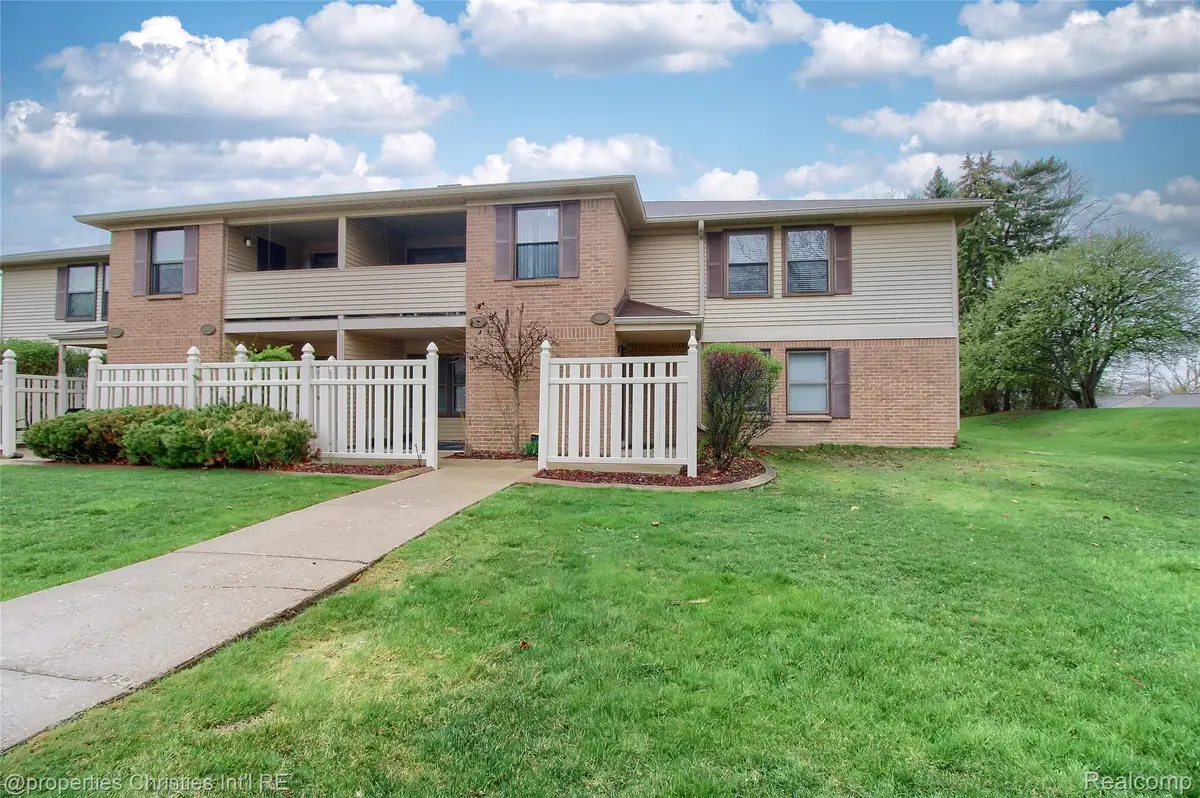 19586 Northridge Drive, Northville, MI 48167 - #1