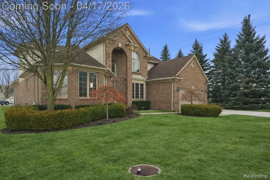 21797 Ambassador Drive, Macomb, MI 48044 - #3