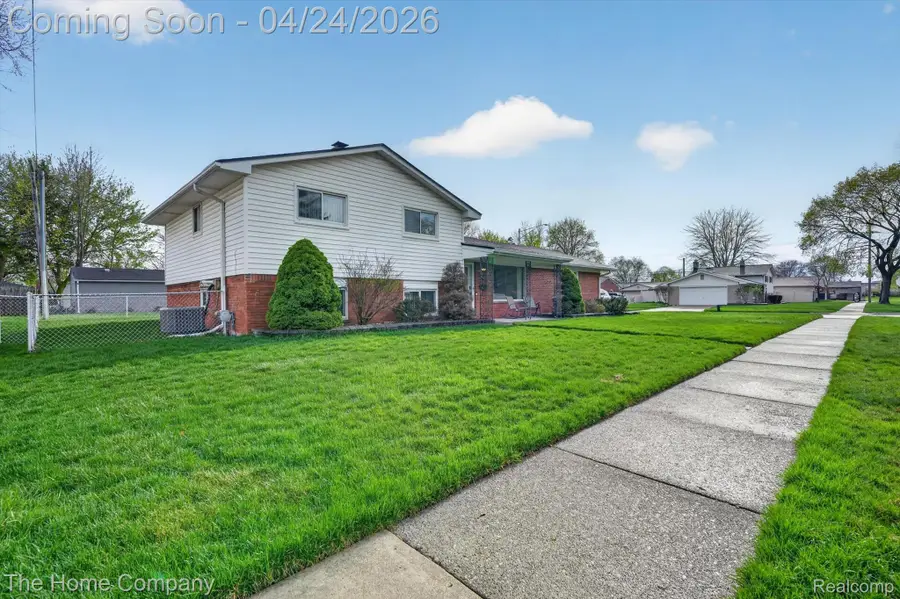 33847 Tawas Trail, Westland, MI 48185 - #3