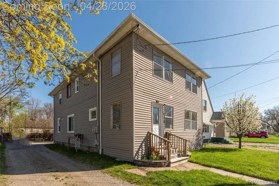 738 W Atherton Road, Flint, MI 48507 - #2