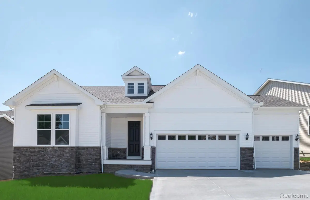 50632 Crusader Drive, Macomb, MI 48042 - #1