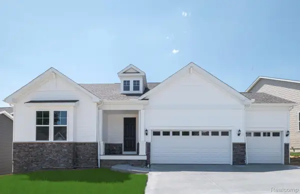 50632 Crusader Drive, Macomb, MI 48042