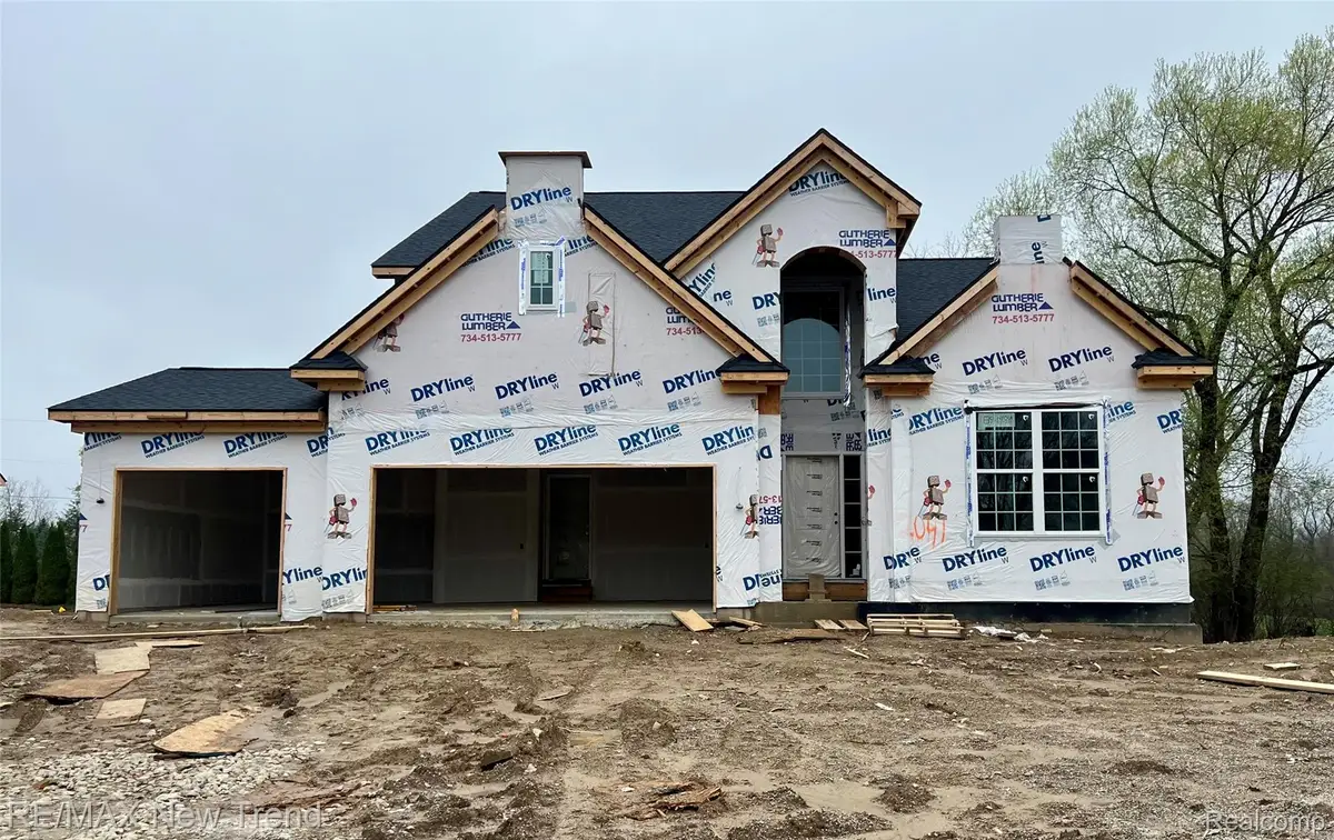 2041 Crested Butte Drive, White Lake, MI 48383 - #1