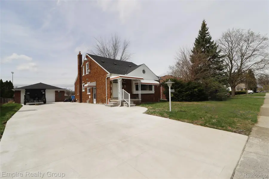5743 N Highland Street, Dearborn Heights, MI 48127 - #3