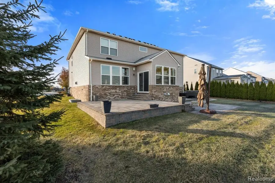 16089 Diamante Drive, Macomb, MI 48044 - #3