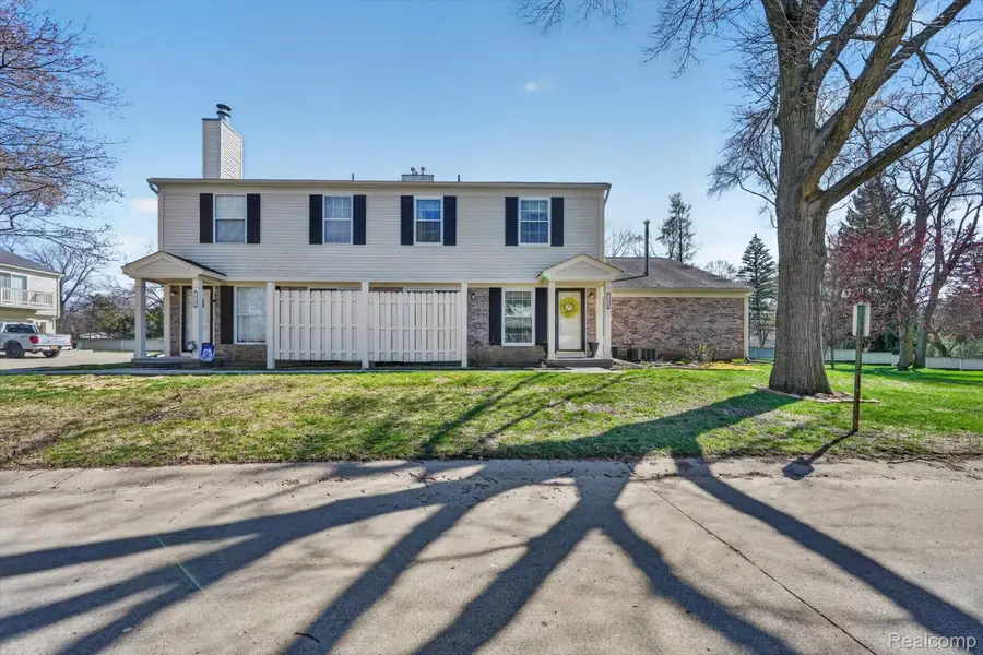 1412 Hidden Meadows Drive E. #B, Walled Lake, MI 48390 - #3