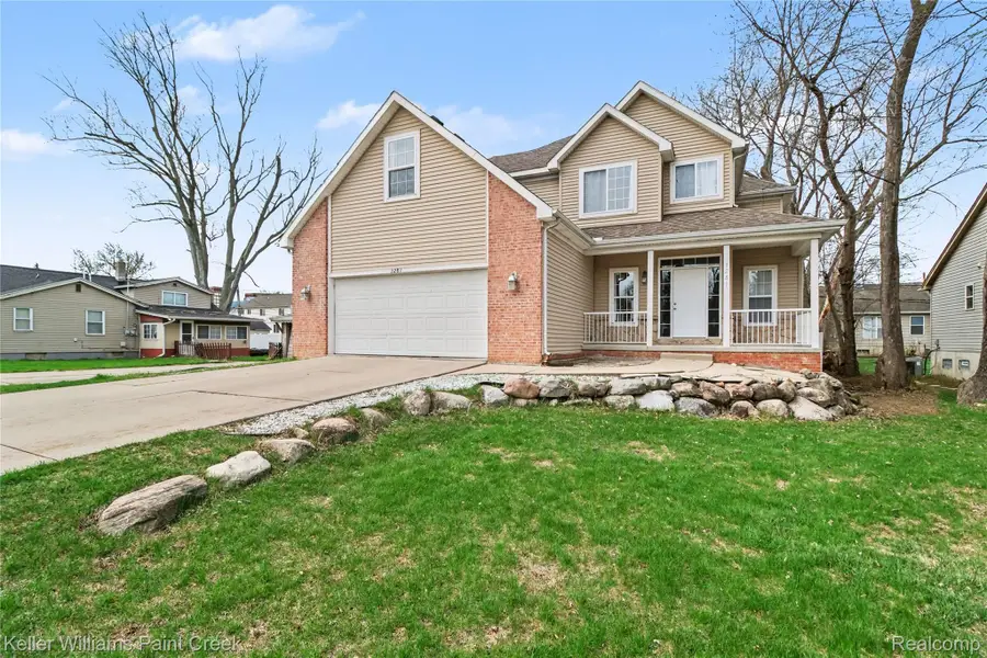 3281 Troy Drive, Troy, MI 48083 - #3