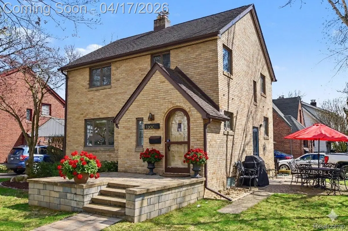 1200 Gardner Avenue, Ann Arbor, MI 48104 - #1