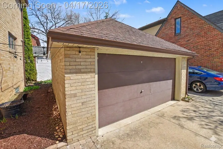 1200 Gardner Avenue, Ann Arbor, MI 48104 - #2