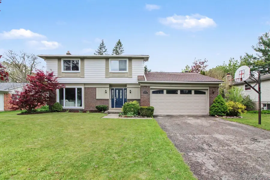 2964 Walmsley Circle Drive, Orion, MI 48360 - #3