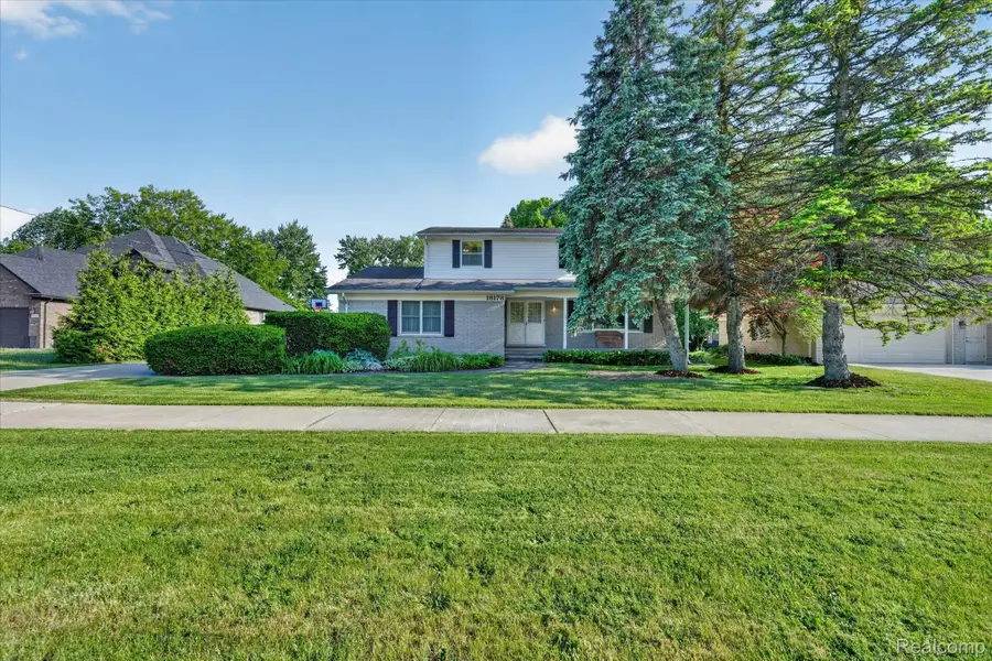 18178 22 Mile Road, Macomb, MI 48044 - #3