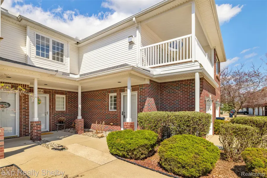 14350 Moravian Manor Circle #36, Sterling Heights, MI 48312 - #3