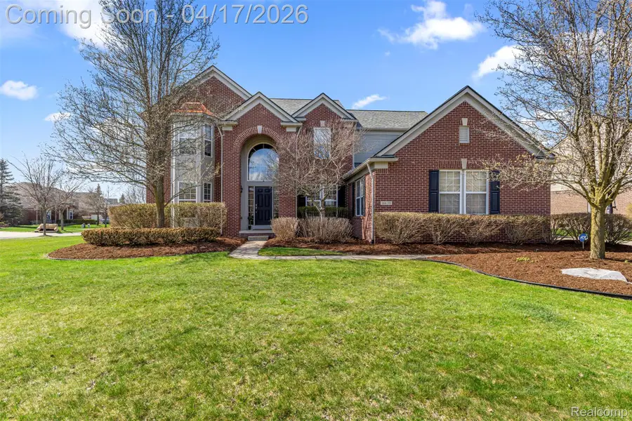 16639 Yellowstone Drive, Northville, MI 48168 - #2