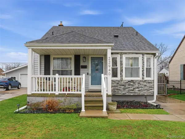 22940 Maxine Street, StClairShores, MI 48080