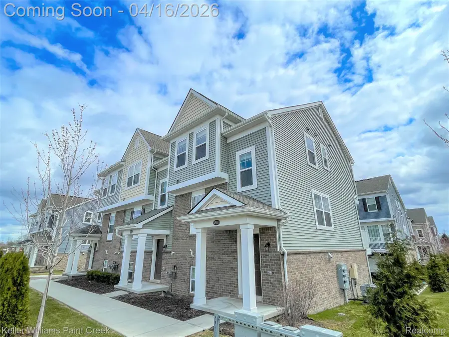 4957 Treeside Lane, Troy, MI 48098 - #2