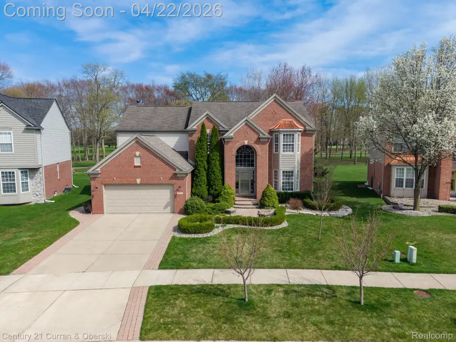 48742 Tanglewood Drive, Macomb, MI 48044 - #2