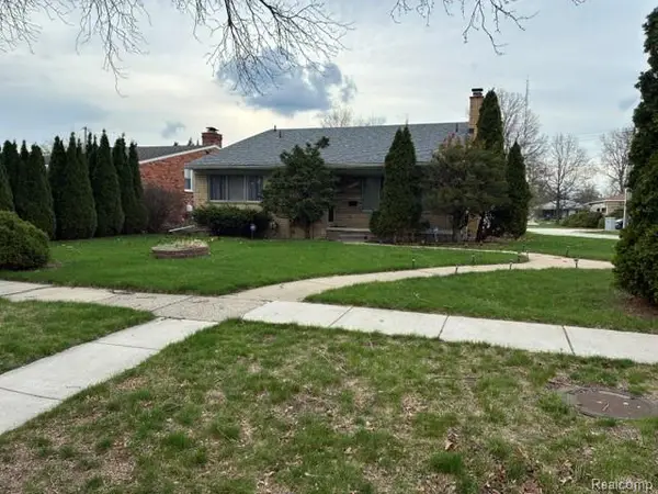 15718 George Washington, Southfield, MI 48075