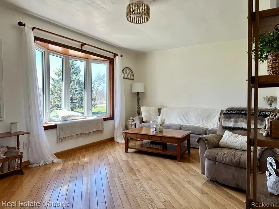 9335 Sheridan Road, Gaines, MI 48436 - #3