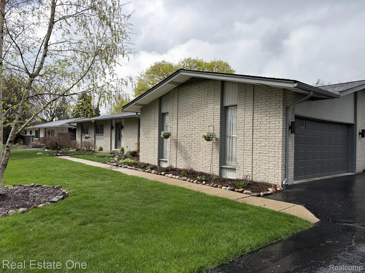 1115 Torpey Drive, Troy, MI 48083 - #1