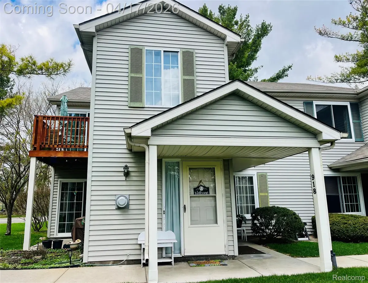 920 Saybrook #19, Waterford, MI 48327 - #1