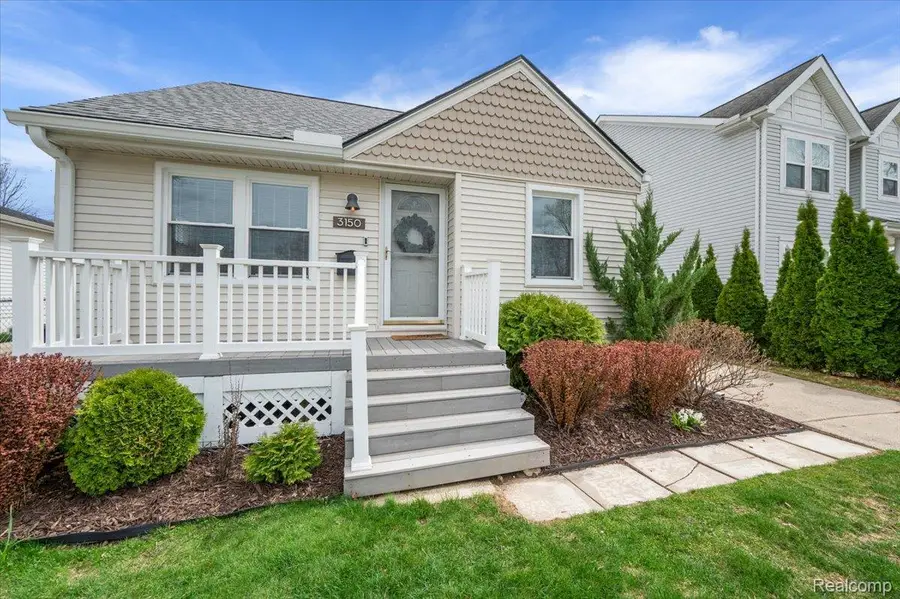 3150 Royal Avenue, Berkley, MI 48072 - #2
