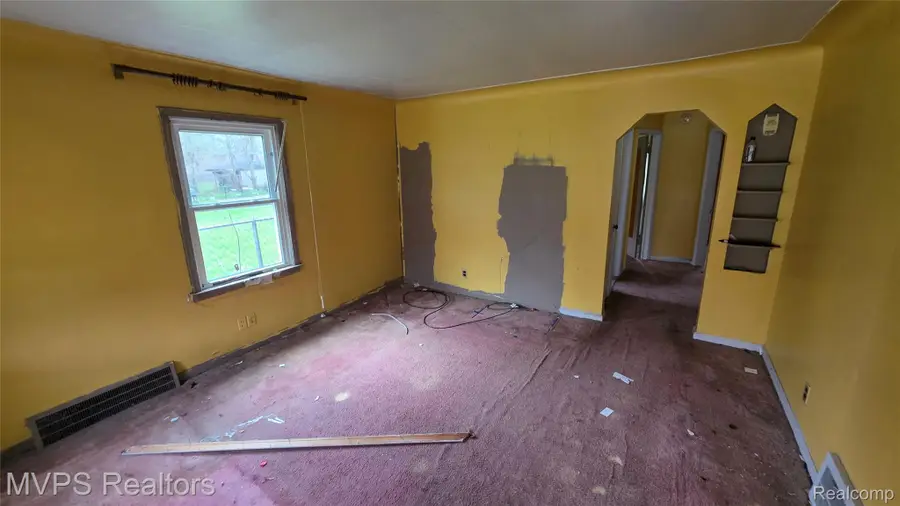 9338 Cheyenne Street, Detroit, MI 48228 - #2
