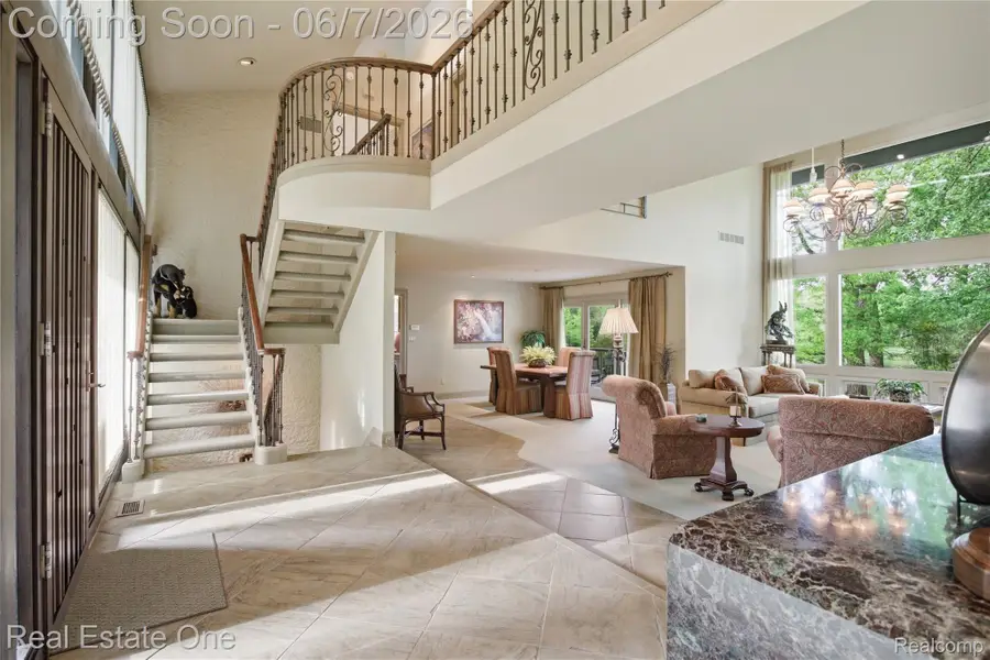 5321 Forest Way, Bloomfield, MI 48302 - #3