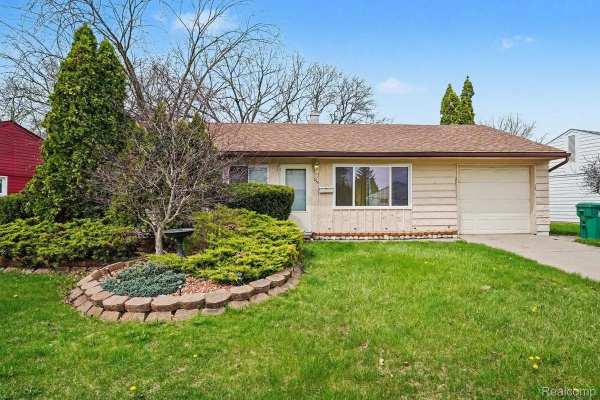 395 Lytle Place, Garden City, MI 48135 - #1